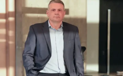 Ele começou nos dois postos de combustível da família. Agora, sua rede vai faturar R$ 10 bilhões
